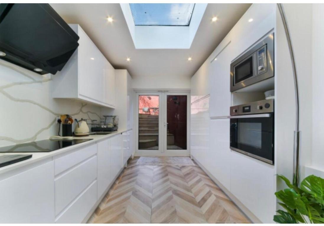 4 Bedrooms Villa, Hugh Street Central Londres Extérieur photo